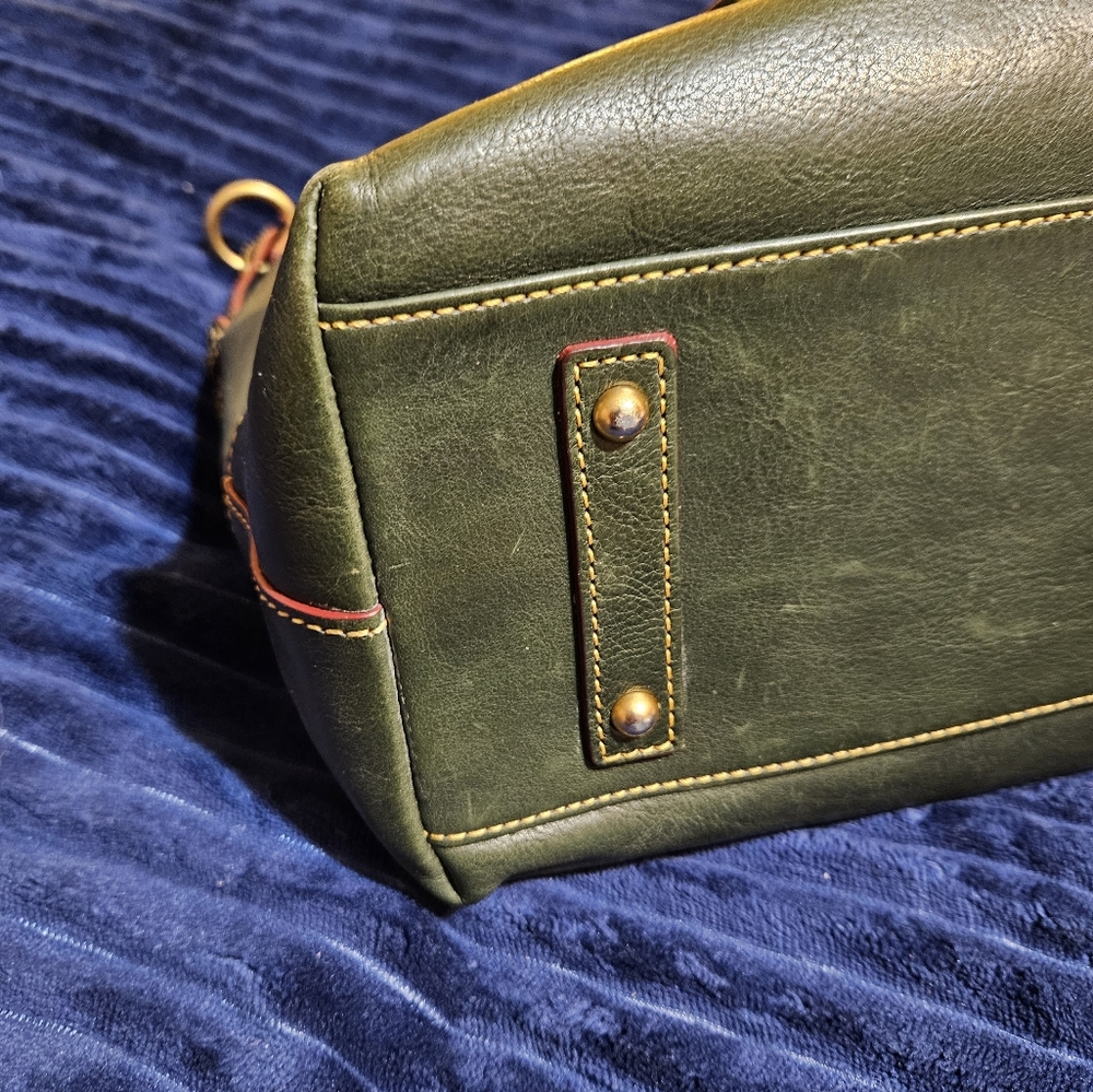 Dooney & Bourke Chelsea Shopper - Picture 5 of 13